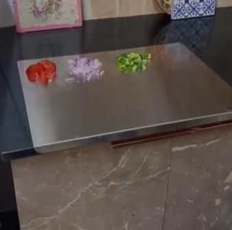Scratch Less Stainless Steel Kitchen Chopping Board 41 x 31 Cm (Big Size) 306 Food Grade Steel